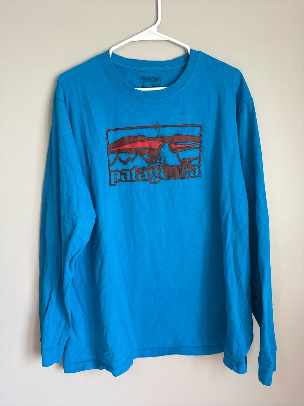 Patagonia Long-Sleeve Logo Tee Size XL